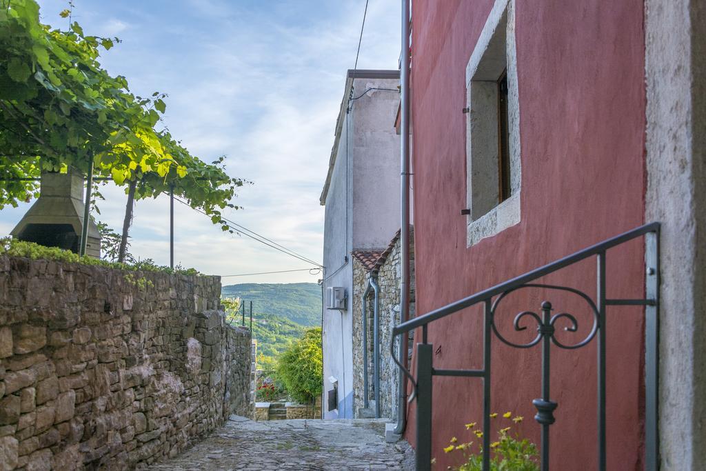 Guesthouse Villa Marija Motovun Exterior photo